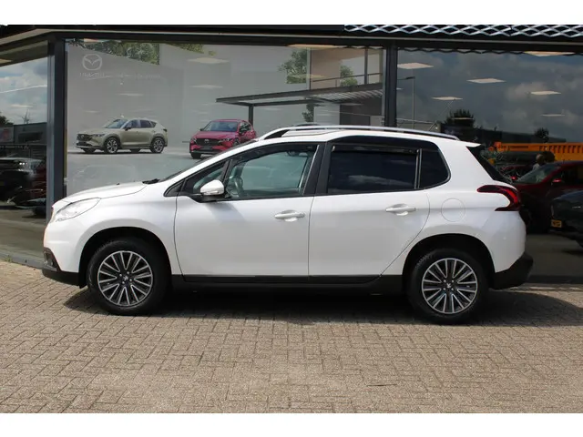 Peugeot 2008 1.2 PureTech Active 2016 Benzine 9
