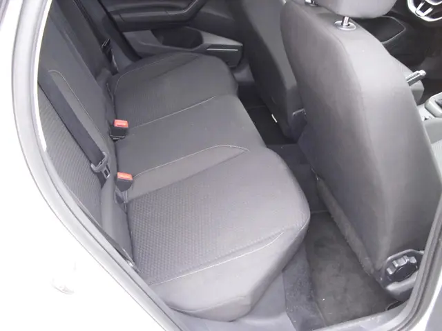 Volkswagen Polo 1.0 TSI Beats 2019 Benzine 6