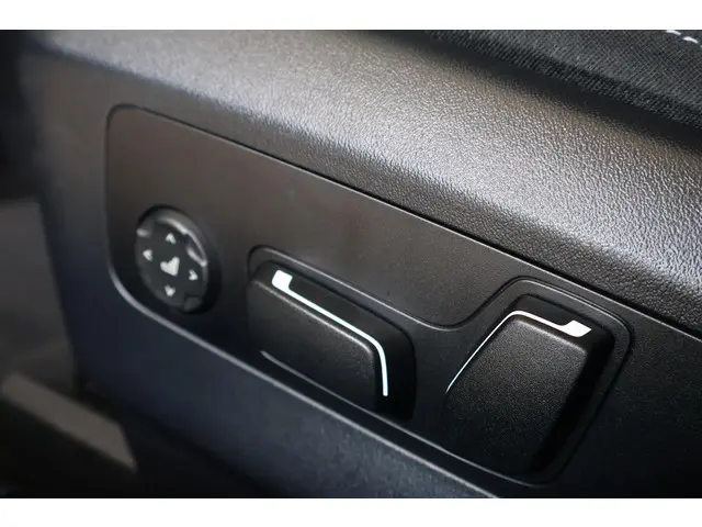 BMW i5 M60 xDrive 84 kWh 2024 Elektrisch 23