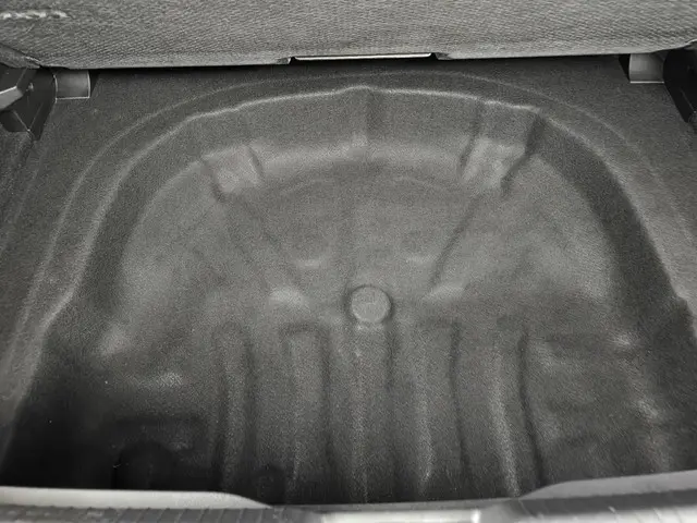 Volkswagen Golf 1.0 TSI Life 2022 Benzine 18