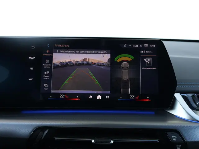 BMW X1 xDrive25e 2025 Hybride Benzine 32