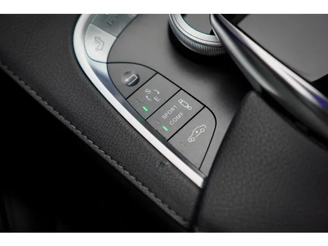 Mercedes-Benz S-Klasse 400 HYBRID Prestige 2016 Benzine 43