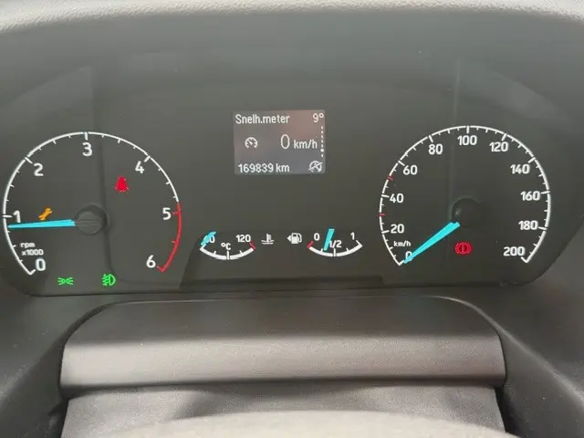 Ford Transit Custom 300 2.0 TDCI L2H1 Trend 2021 Diesel 16