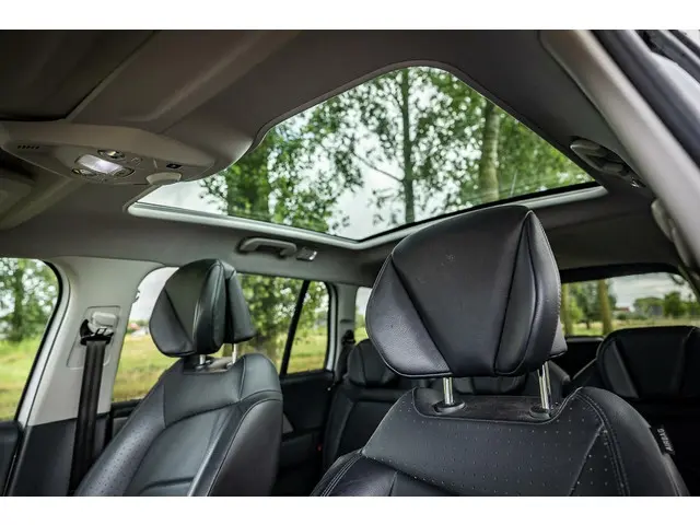 Citroën Grand C4 Picasso 1.6 THP Exclusive 2015 Benzine 14