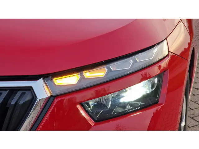 Škoda Kamiq 1.0 TSI Business Edition 2020 Benzine 14