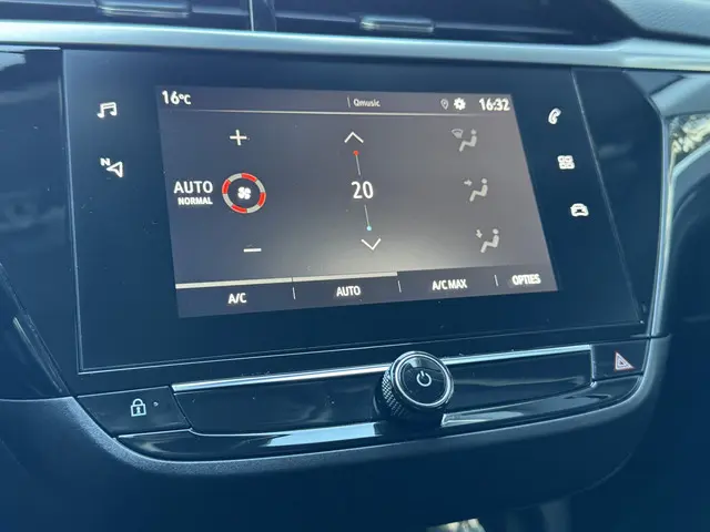 Opel Corsa 1.2 100pk Automaat Edition 2022 Benzine 18