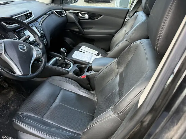 Nissan QASHQAI 1.2 Tekna 2014 Benzine 23