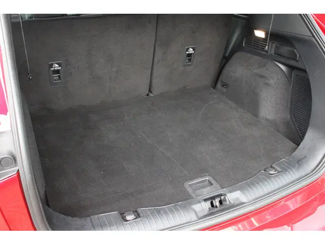 Ford Kuga 1.5 EcoBoost ST-Line 2020 Benzine 6