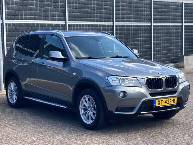 BMW X3 XDrive20i High Executive AWD 2012 Benzine 4