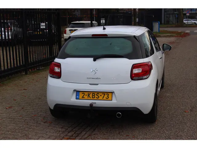 Citroën DS3 1.2 VTi Chic 2013 Benzine 8
