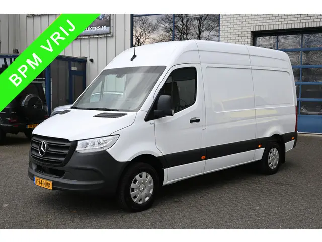 Mercedes-Benz Sprinter 317 CDI L2H2 2023 Diesel