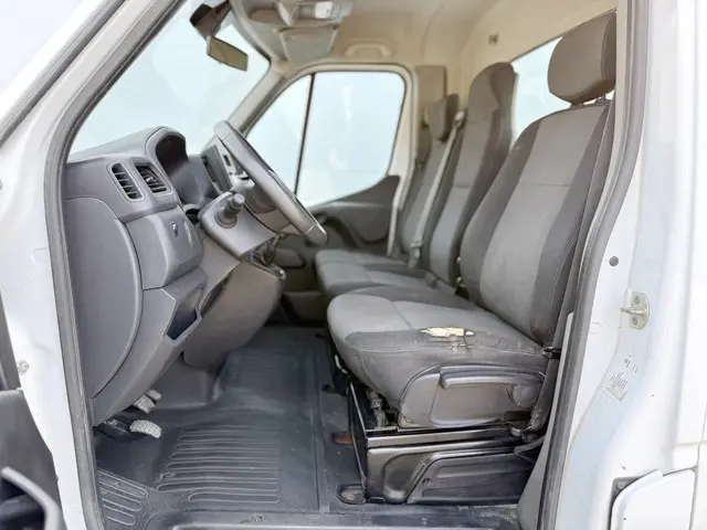 Renault Master 2.3 130PK 2020 Diesel 8