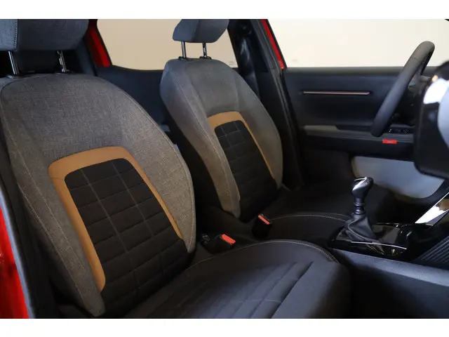 Citroën C3 Aircross Turbo 100 Plus 2025 Benzine 8