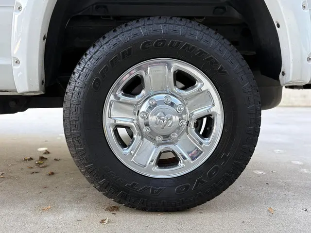 Dodge Ram 2500 SLT Hemi 5.7 V8 2018 LPG/Gas 17