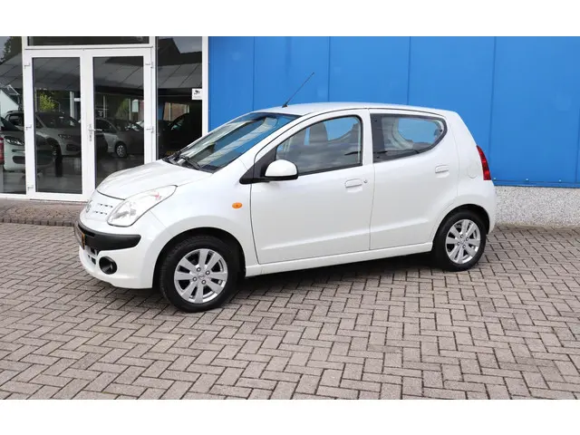 Nissan Pixo 1.0 Look 2012 Benzine 2