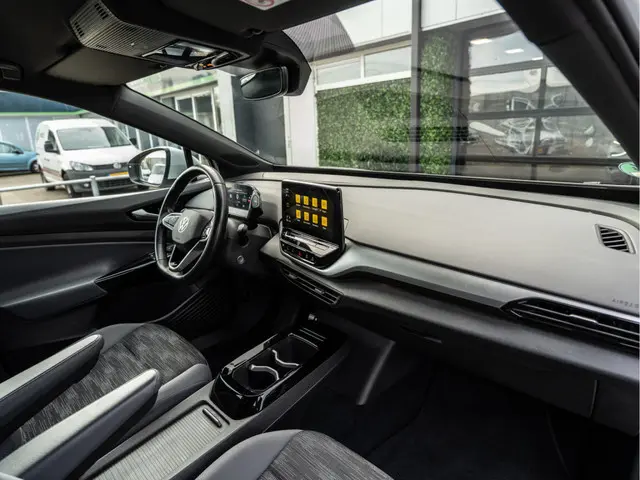 Volkswagen ID.4 Pure 52 kWh 2022 Elektrisch 33
