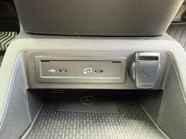 Mercedes-Benz eCitan 112 Pro 2025 Elektrisch 26