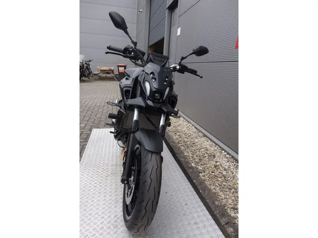 Yamaha MT 07 ABS 2022 Benzine 4