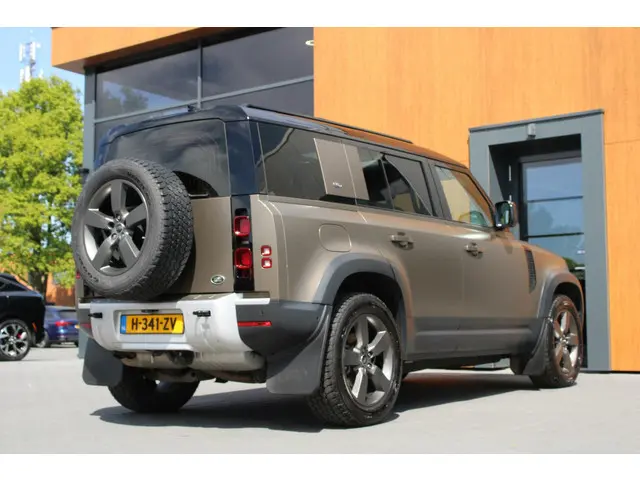 Land Rover Defender HSE 2.0 D240 110 | Mat PPF 2020 Diesel 10