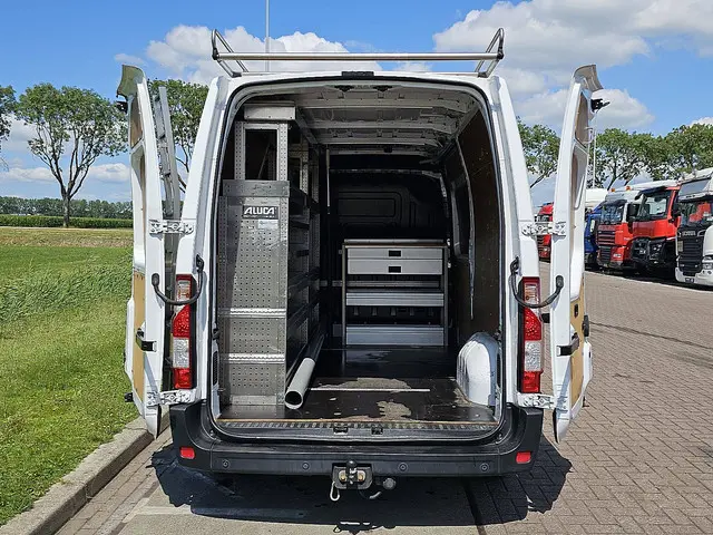 Opel Movano 2.3 2019 Diesel 14