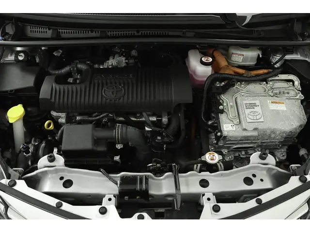 Toyota Yaris 1.5 Hybrid Active 2020 Hybride Benzine 31