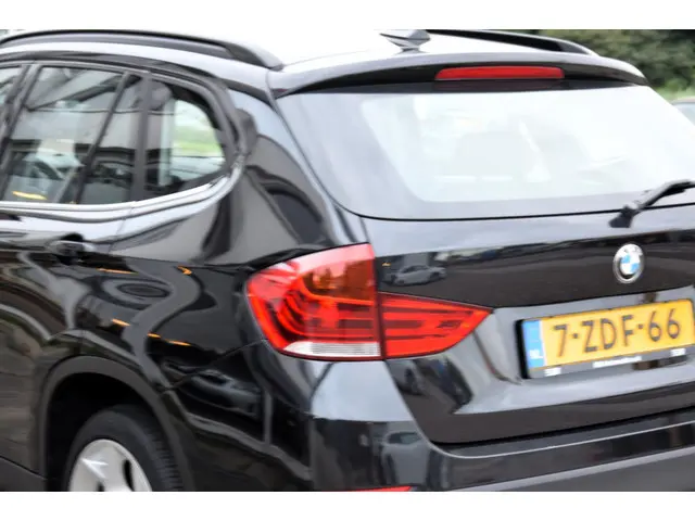 BMW X1 SDrive20i Executive 2014 Benzine 13
