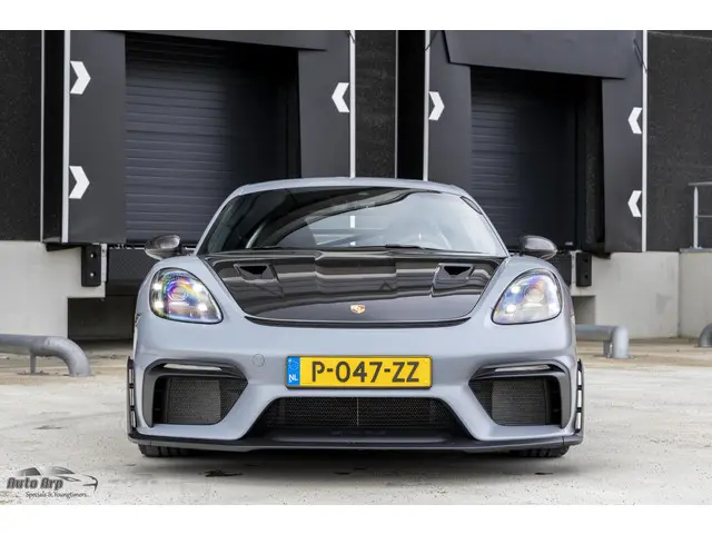 Porsche 718 GT4 RS 2022 Benzine 7