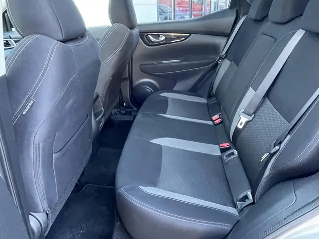 Nissan QASHQAI 1.3 DIG-T Design Edition 2021 Benzine 8