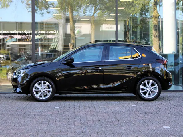 Opel Corsa 1.2 GS Line 2023 Benzine 9