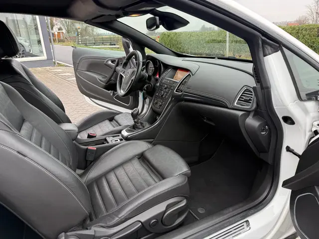 Opel Cascada 1.6 Turbo Cosmo RIJKLAARPRIJS! 2015 Benzine 14