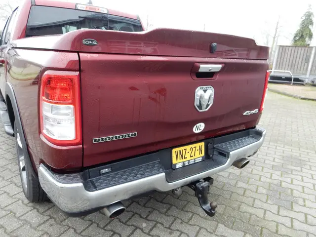 Dodge Ram 1500 5.7 V8 4x4 Crew Cab Big Horn 2020 LPG/Gas 5