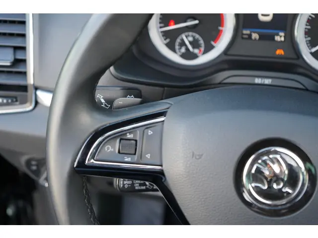 Škoda Karoq 1.5 TSI ACT Style 2018 Benzine 29