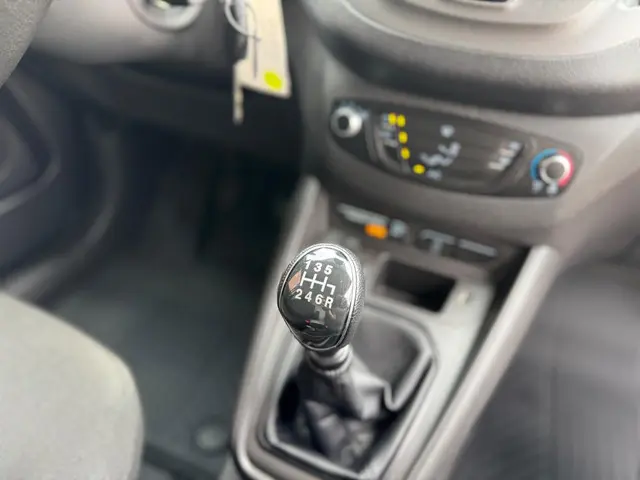 Ford Transit Courier 1.0 Ambiente Start&Stop 2020 Benzine 12