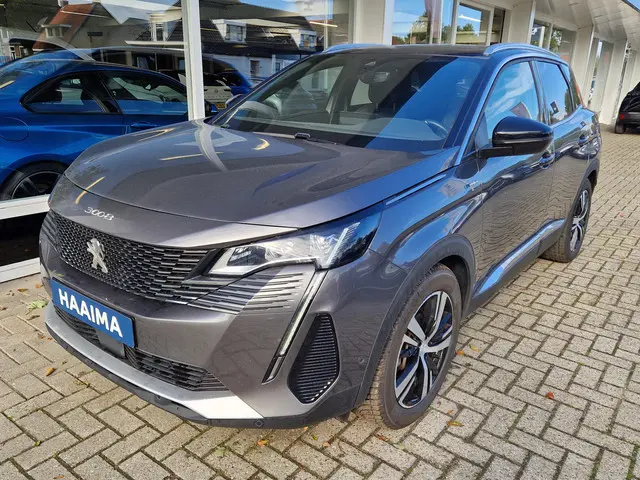 Peugeot 3008 1.6 HYbrid4 300 GT 2023 Hybride Benzine 10