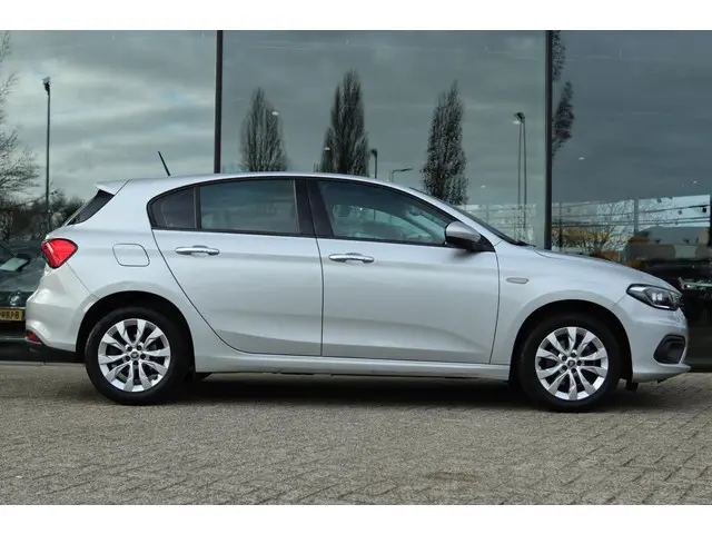 Fiat Tipo 1.4 T-JET 16V BUSINESS 2017 Benzine 8