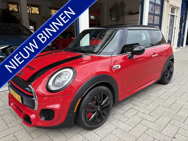 MINI Cooper Mini 2.0 John Works Chili 2016 Benzine