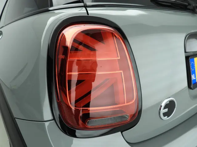MINI Electric 3-deurs SE 2020 Elektrisch 32