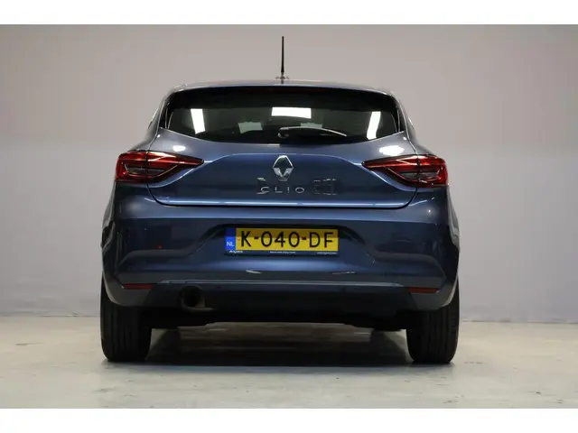 Renault Clio 1.0 TCe Intens |Carplay|PDC|Led| 2020 Benzine 12