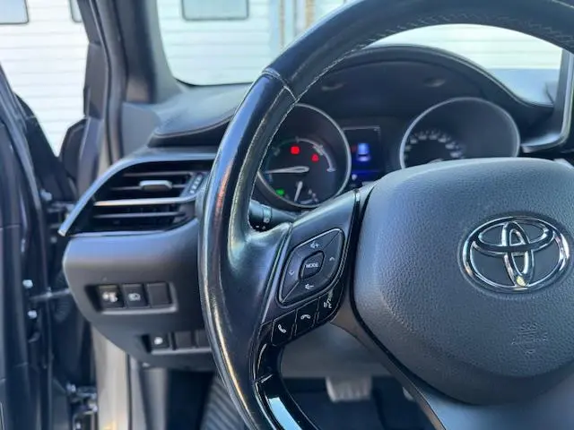 Toyota C-HR 1.8 Hybrid Dynamic 2018 Hybride Benzine 9