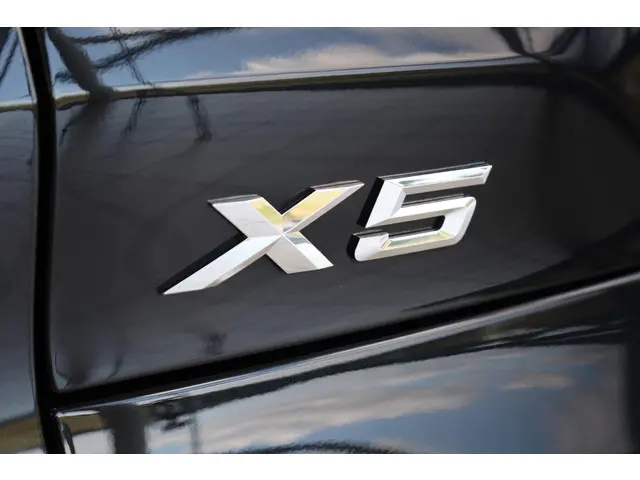 BMW X5 xDrive50e 2025 Hybride Benzine 29