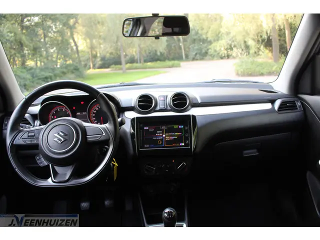 Suzuki Swift 1.2 Select 2018 Benzine 3
