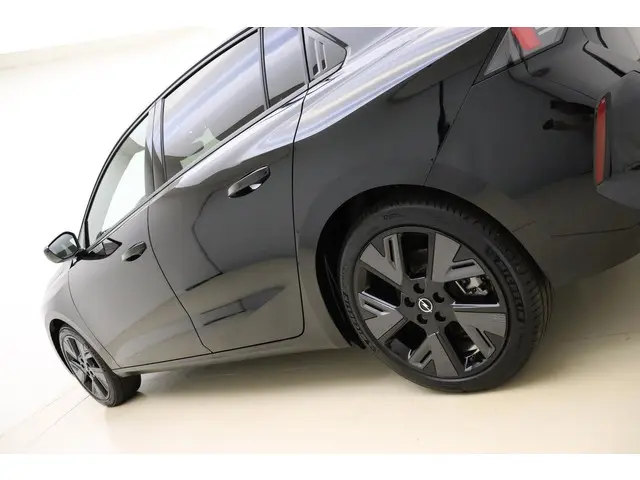 Opel Astra Electric 54 kWh GS 2024 Elektrisch 16
