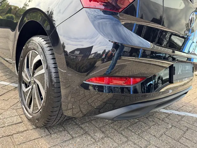 Volkswagen Polo 1.0 TSI Life 2023 Benzine 7