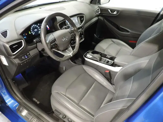 Hyundai IONIQ Premium EV 2018 Elektrisch 13