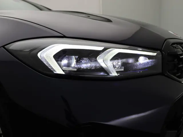 BMW 3 Serie Sedan M340i xDrive 2023 Benzine 18