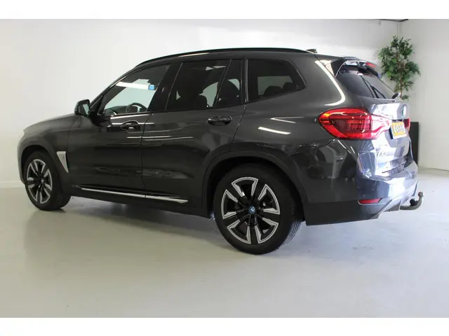 BMW iX3 Executive 80 kWh 2021 Elektrisch 7