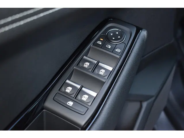 Renault Austral Techno 2026 Hybride Benzine 17