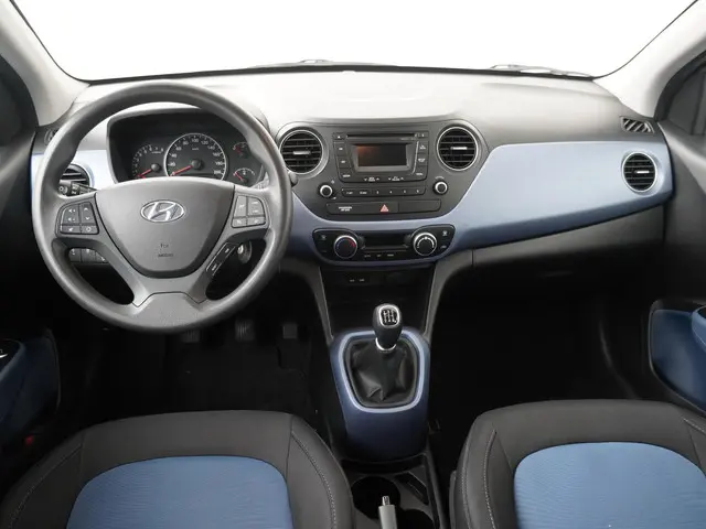 Hyundai i10 1.0i i-Motion Comfort 2015 Benzine 12