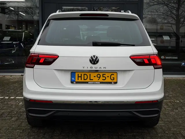 Volkswagen Tiguan 1.5 TSI Life Business 2022 Benzine 9