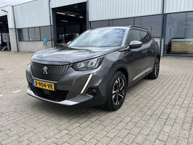 Peugeot 2008 1.2 PureTech Allure Pack 2021 Benzine 62